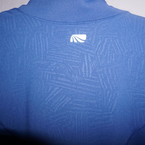 Marika Women's Long Sleeve Workout Top - Picture 6 of 6